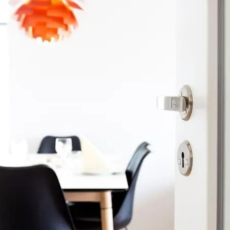 Stunning View Of The City Of Fjords Apartment *