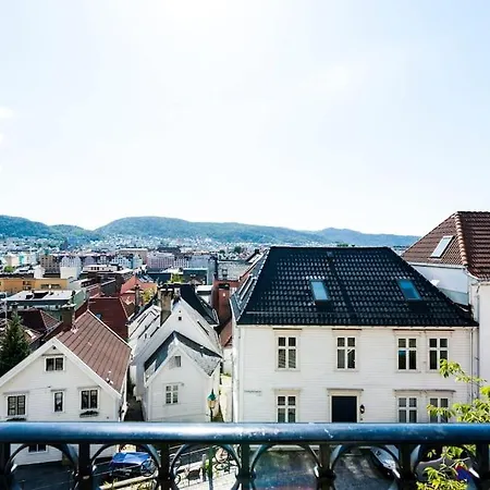 Stunning View Of The City Of Fjords Apartment